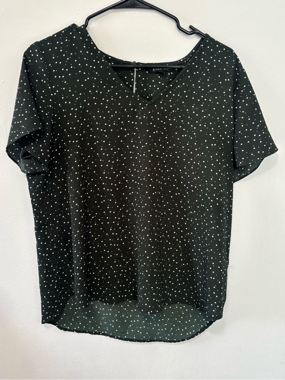 41 Hawthorn Black V-Neck Short Sleeve Polka Dot Top